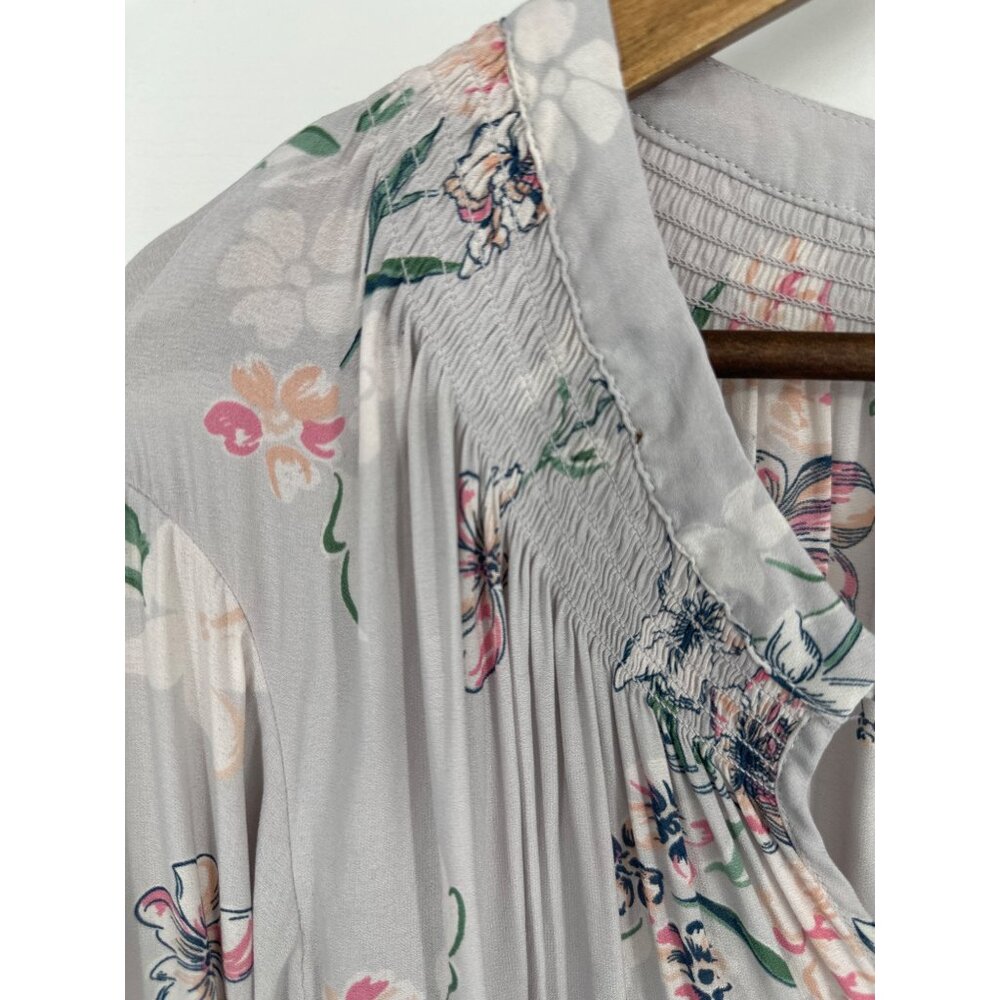 Torrid Womens High Low Hem Lightweight Tie Neck Floral Pullover Gray Size 3X - Picture 3 of 8